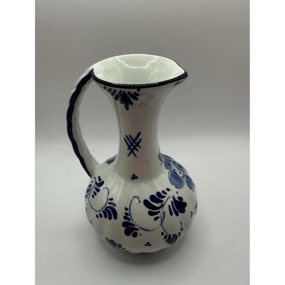 Vintage Delft Handpainted Holland Blue White 5.5” Pitcher Signed - Picture 2 of 6